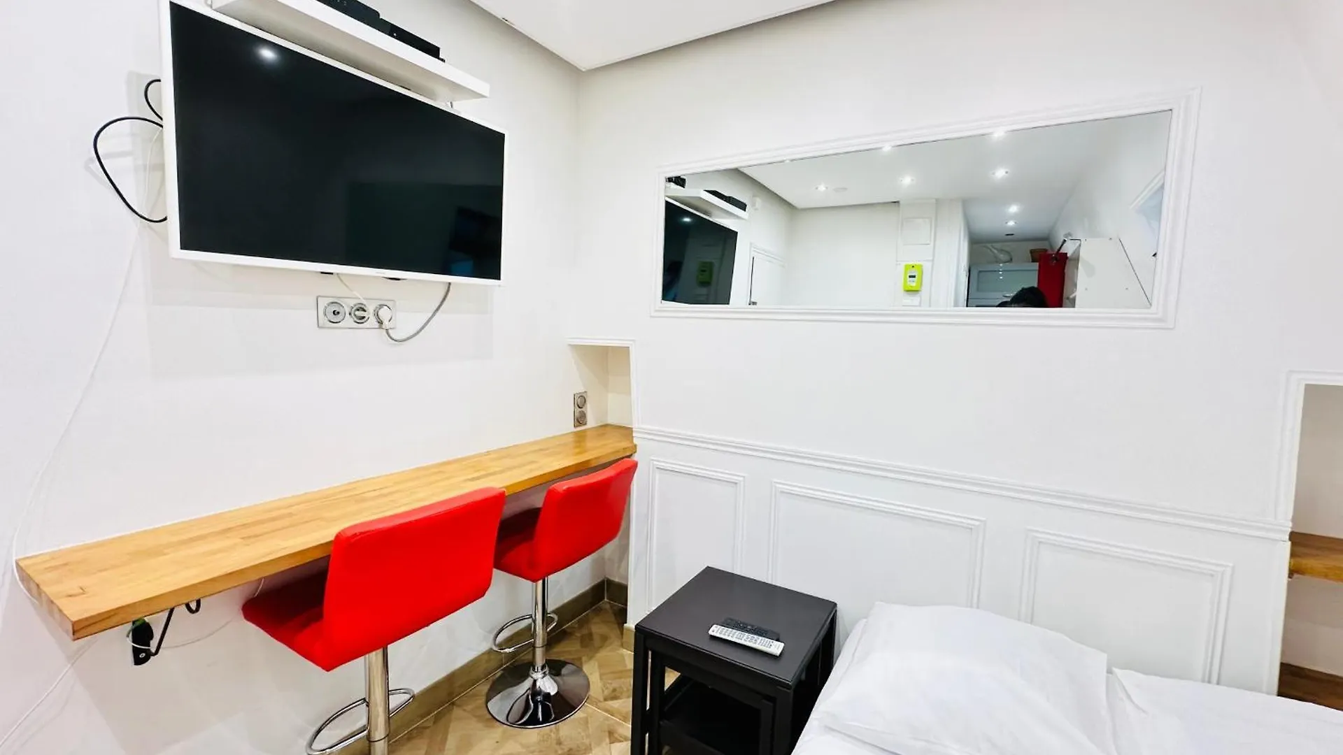 شقة Pretty Central Flat In باريس